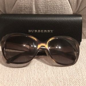 Authentic Burberry Sunglasses Polarized